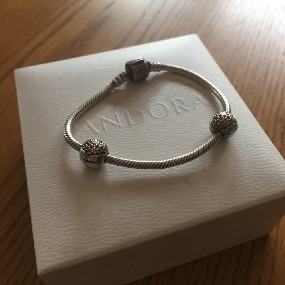 Pandora Signature Clasp Bracelet, Fancy Pink